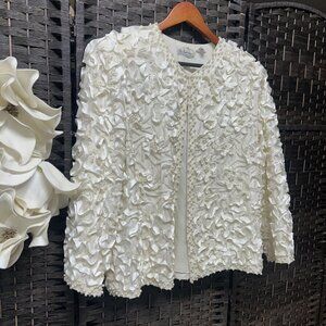 Chao Embroidery Vintage Silk Off White Beaded and Ribbon Jacket Size Large